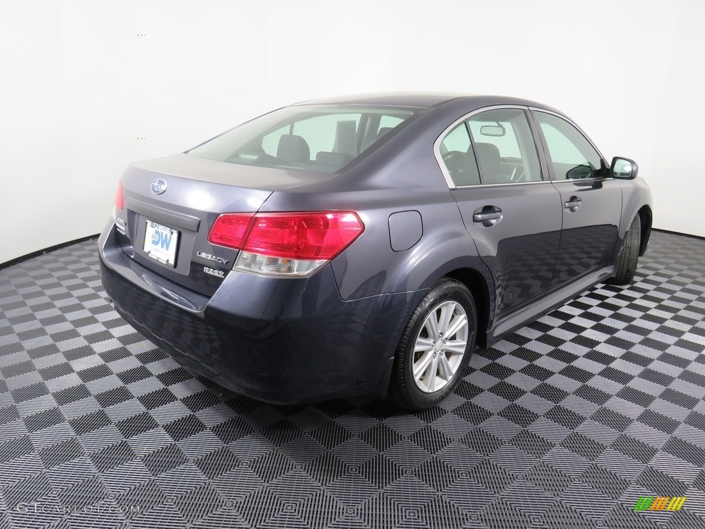 2011 Legacy 2.5i Premium - Graphite Gray Metallic / Off-Black photo #15