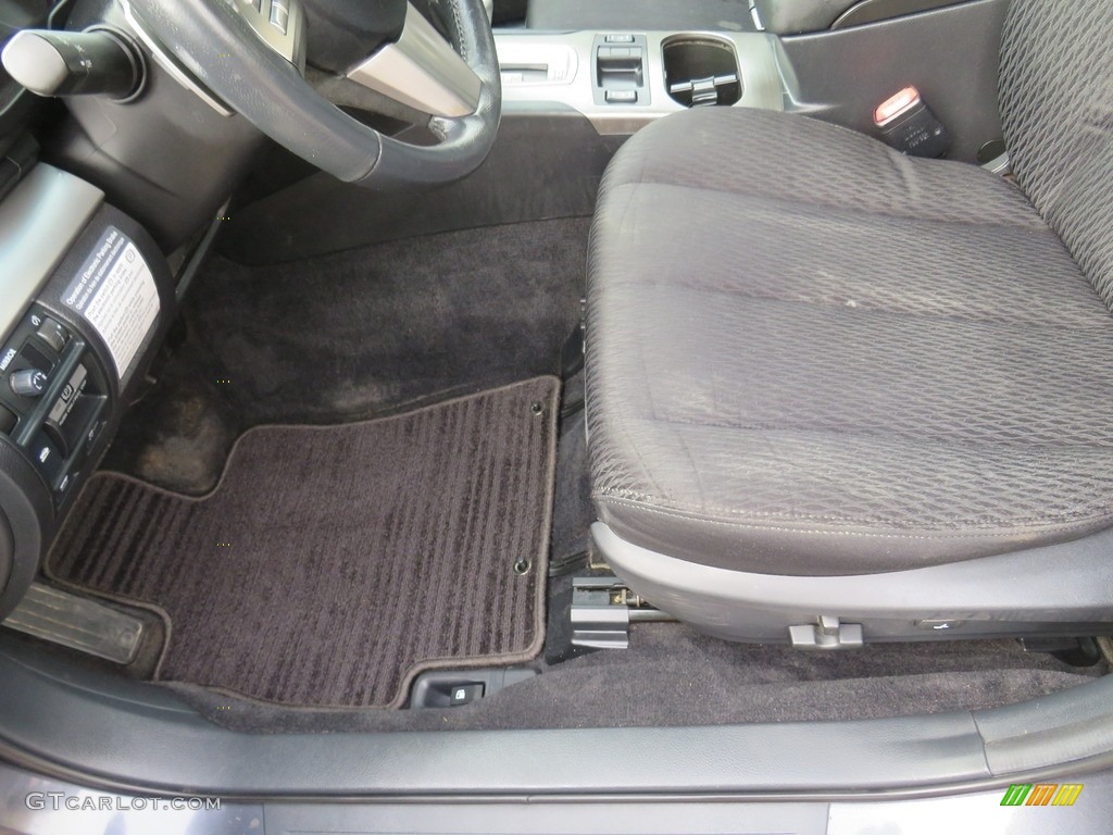 2011 Legacy 2.5i Premium - Graphite Gray Metallic / Off-Black photo #18