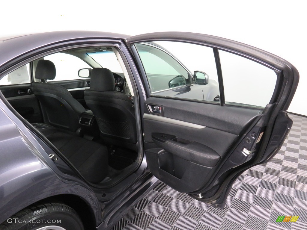 2011 Legacy 2.5i Premium - Graphite Gray Metallic / Off-Black photo #34