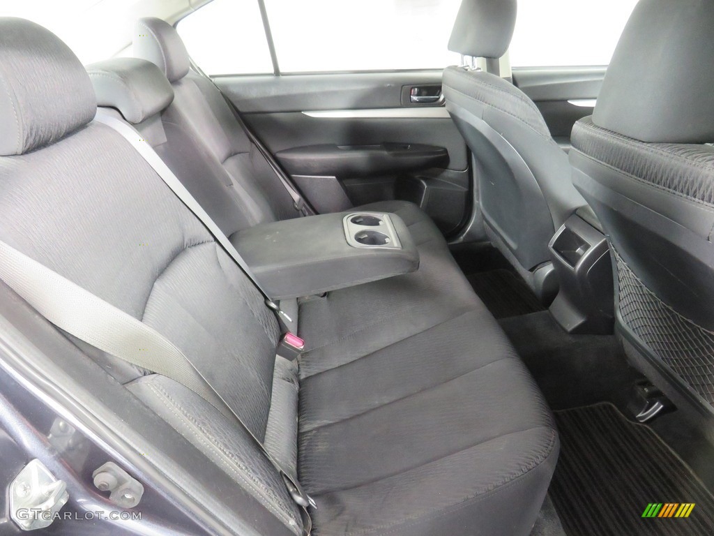 2011 Legacy 2.5i Premium - Graphite Gray Metallic / Off-Black photo #35