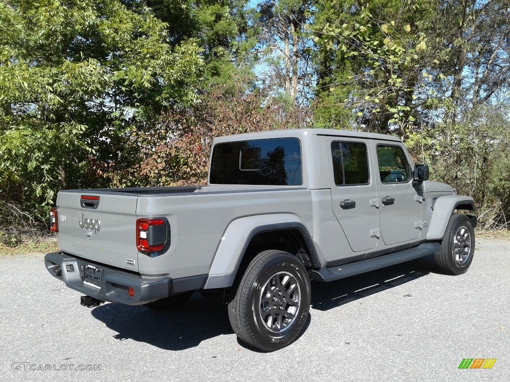 Sting-Gray 2020 Jeep Gladiator Overland 4x4 Exterior Photo #135827638