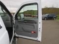 Oxford White - F350 Super Duty XLT Crew Cab 4x4 Dually Photo No. 23