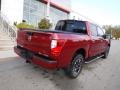 2017 Cayenne Red Nissan Titan SL Crew Cab 4x4  photo #11