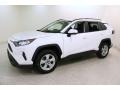 Super White - RAV4 XLE Photo No. 3