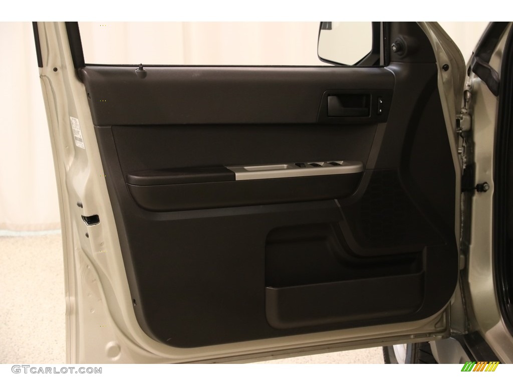 2011 Escape XLT 4WD - Gold Leaf Metallic / Charcoal Black photo #4