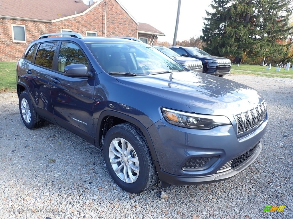 2020 Cherokee Latitude 4x4 - Blue Shade Pearl / Black photo #7