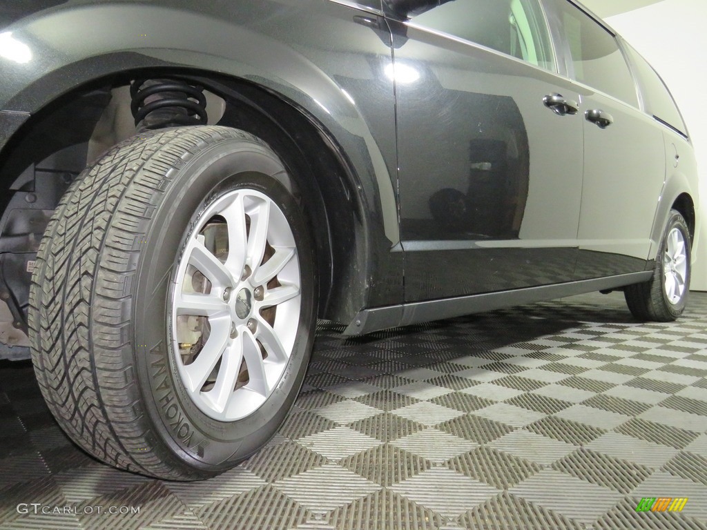 2018 Grand Caravan SXT - Black Onyx Crystal Pearl / Black photo #8