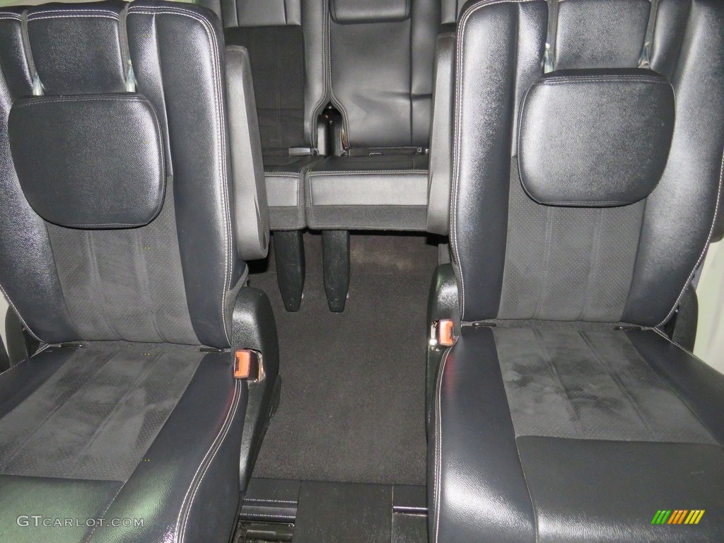 2018 Grand Caravan SXT - Black Onyx Crystal Pearl / Black photo #21