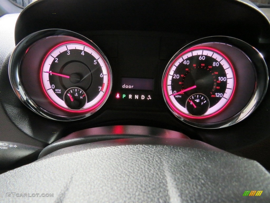 2018 Grand Caravan SXT - Black Onyx Crystal Pearl / Black photo #28