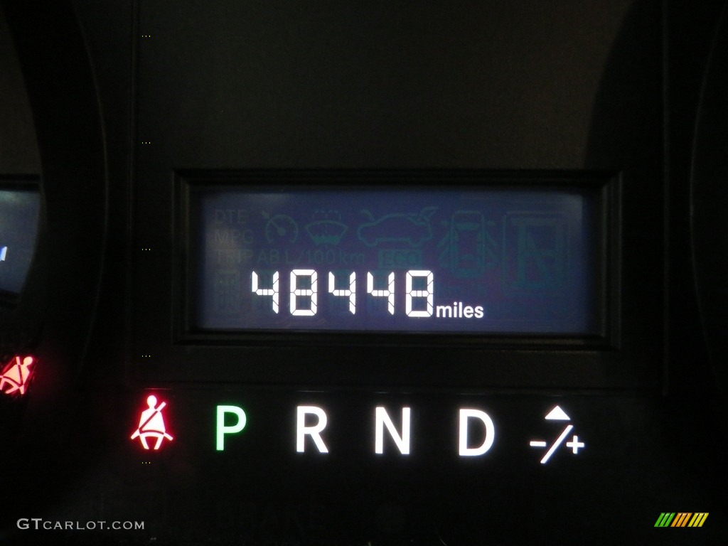 2018 Grand Caravan SXT - Black Onyx Crystal Pearl / Black photo #29