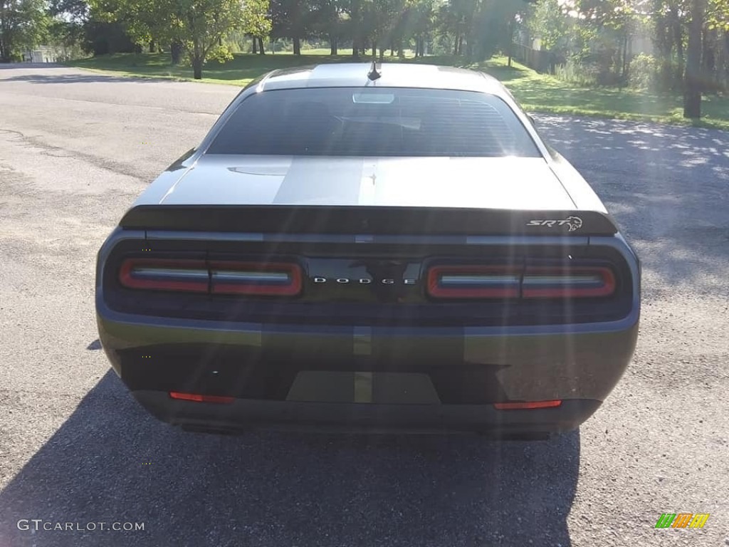 2018 Challenger SRT Hellcat - Granite / Black photo #10