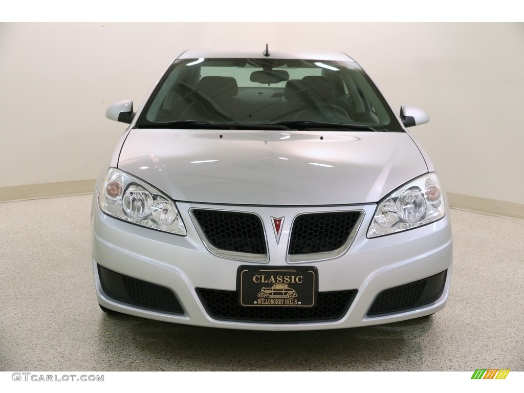 2010 G6 Sedan - Quicksilver Metallic / Ebony photo #2
