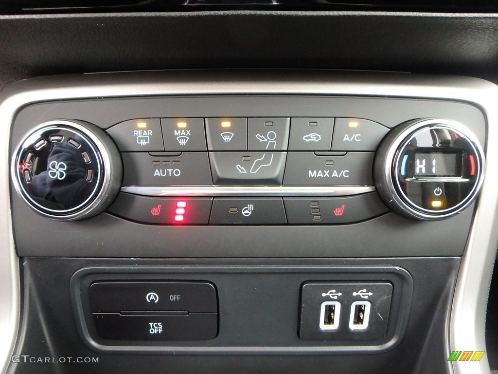 2019 Ford EcoSport Titanium 4WD Controls Photo #135855150