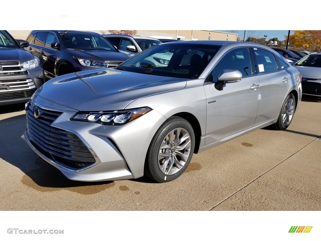 Celestial Silver Metallic 2020 Toyota Avalon Hybrid XLE Exterior Photo #135855177