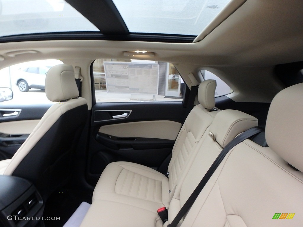 Ebony Interior 2020 Ford Edge SEL AWD Photo #135856011