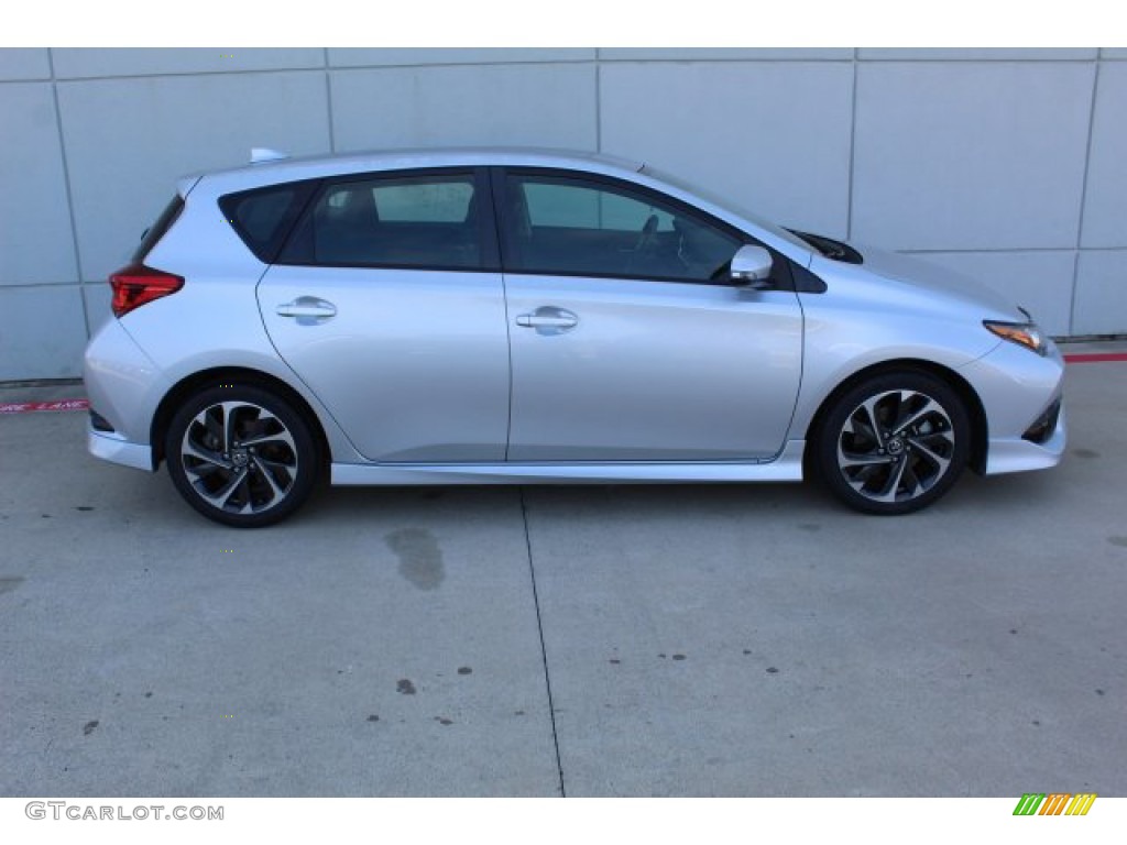 2017 Corolla iM  - Classic Silver Metallic / Black photo #9