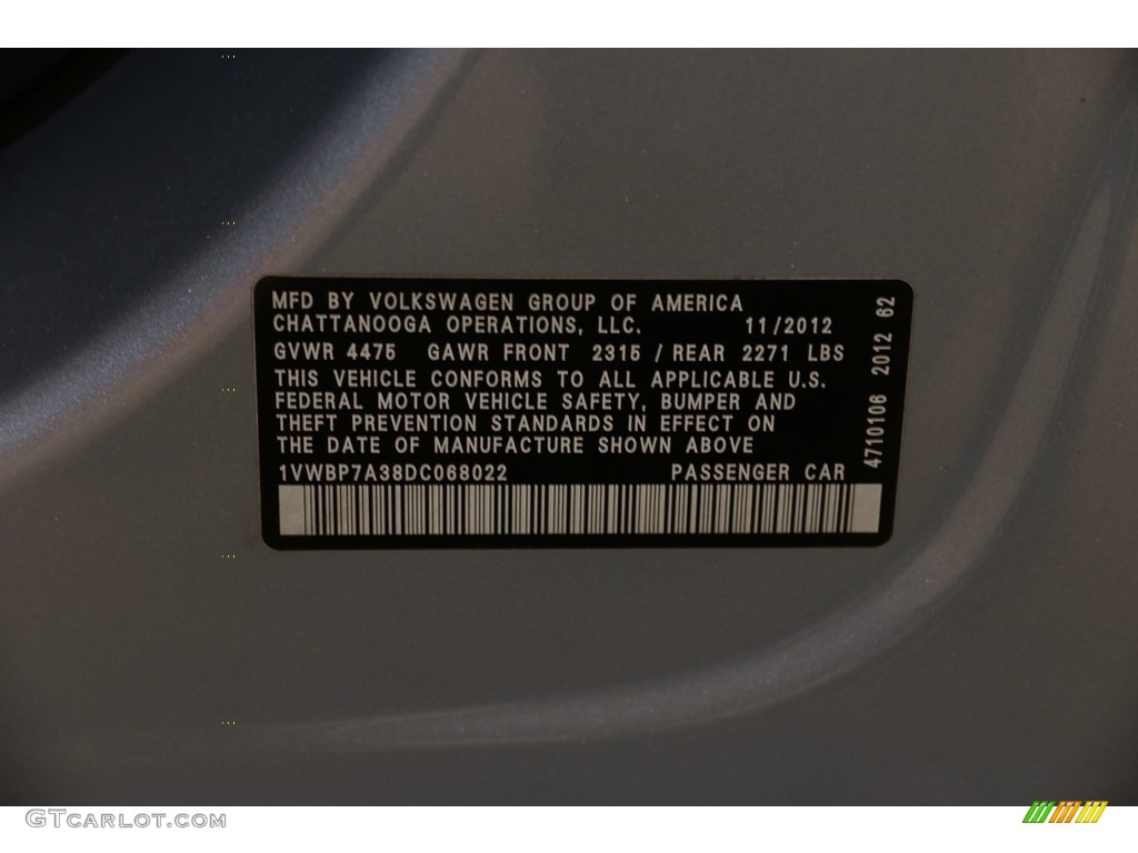 2013 Passat 2.5L SE - Glacier Blue Metallic / Titan Black photo #19