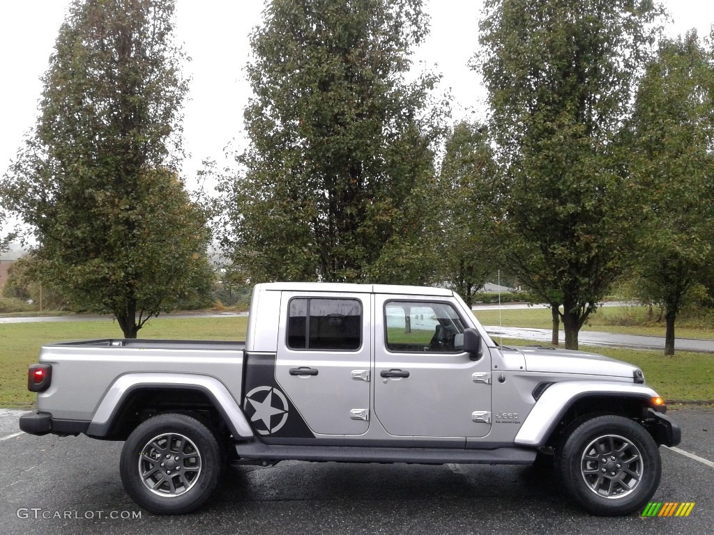 2020 Gladiator Overland 4x4 - Billet Silver Metallic / Black photo #5