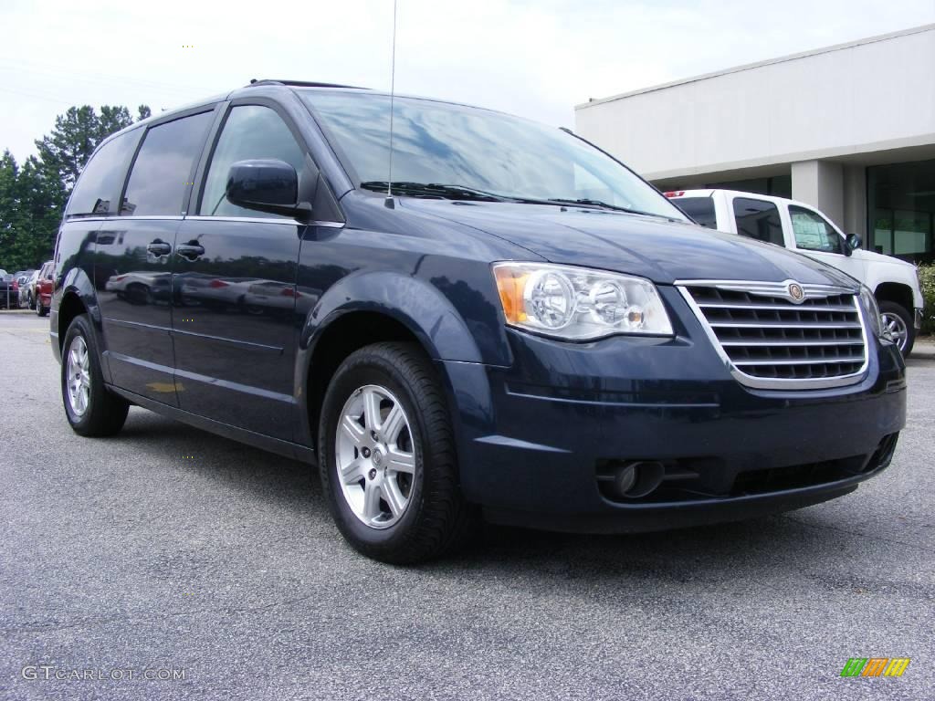 2008 Town & Country Touring - Modern Blue Pearlcoat / Medium Slate Gray/Light Shale photo #2