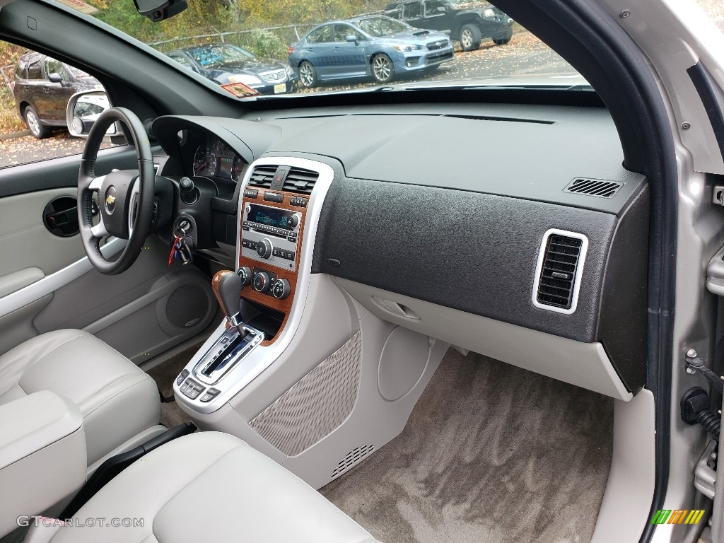 2007 Equinox LT AWD - Silverstone Metallic / Light Gray photo #17