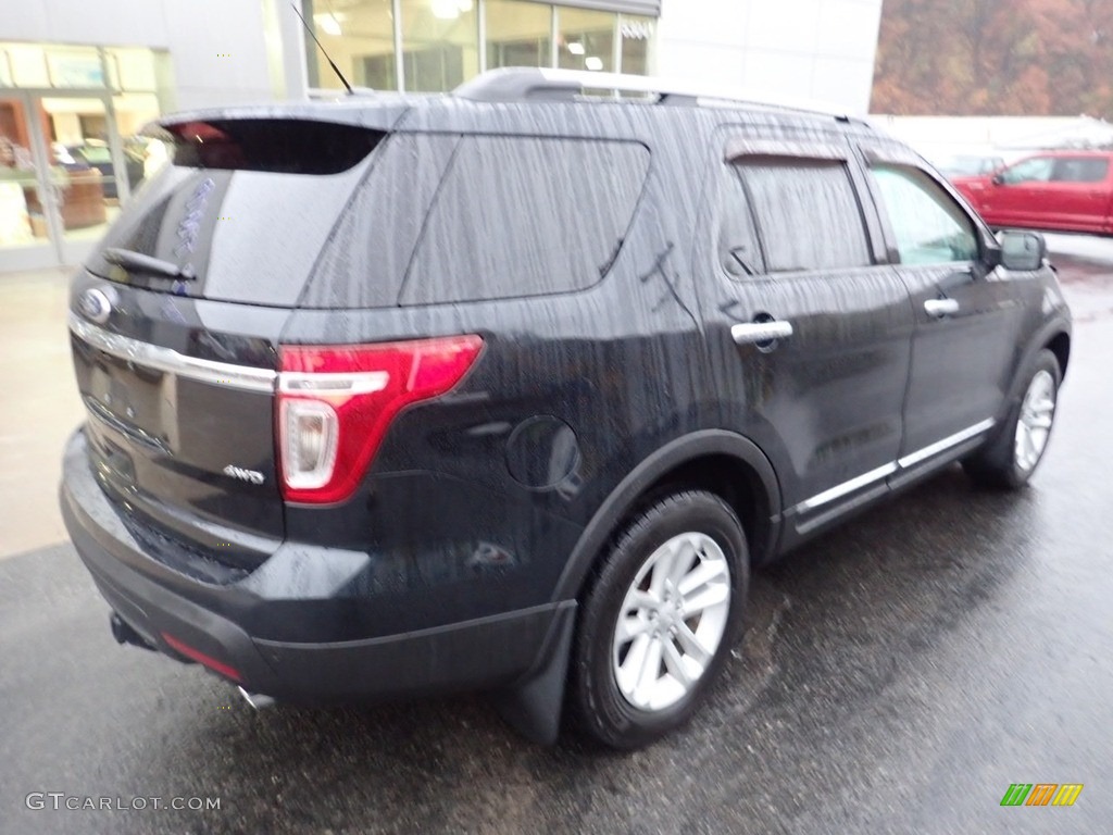 2014 Explorer XLT 4WD - Sterling Gray / Charcoal Black photo #2