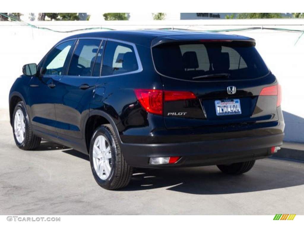 2016 Pilot LX - Crystal Black Pearl / Gray photo #2