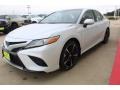 Platinum White Pearl - Camry XSE Photo No. 4