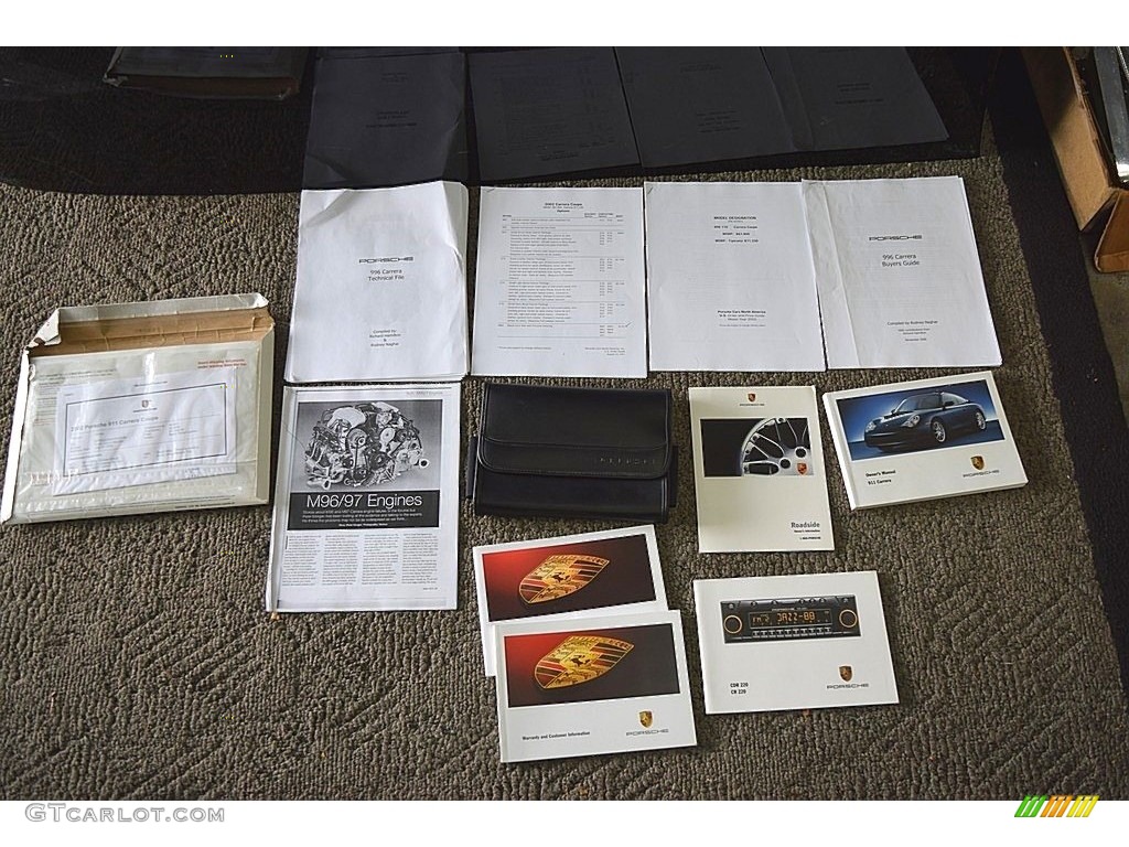 2002 Porsche 911 Carrera Coupe Books/Manuals Photo #135881898