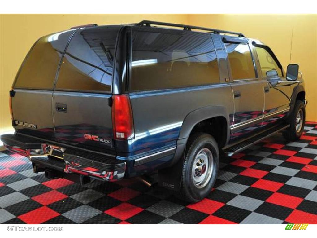1995 Suburban K2500 SLE 4x4 - Bright Blue Metallic / Gray photo #6