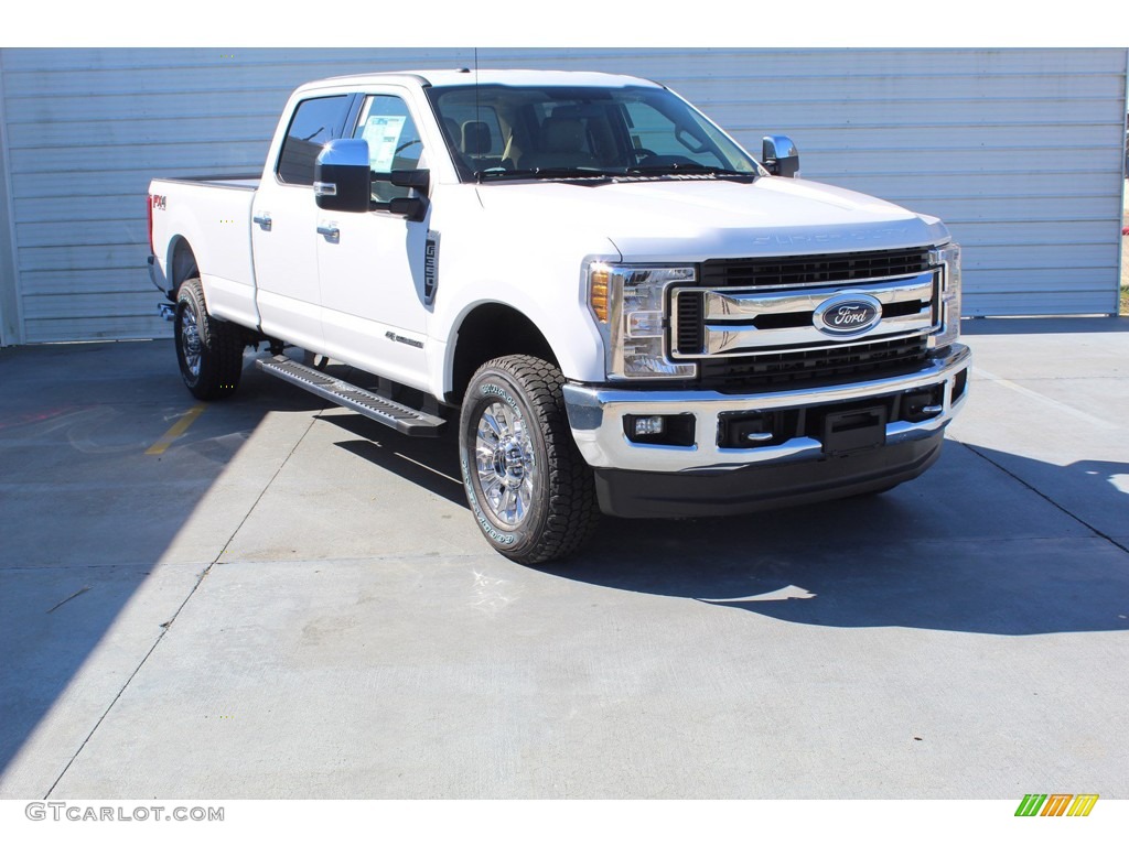 2019 F350 Super Duty XLT Crew Cab 4x4 - Oxford White / Camel photo #9