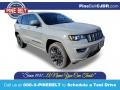 Sting-Gray - Grand Cherokee Altitude 4x4 Photo No. 1