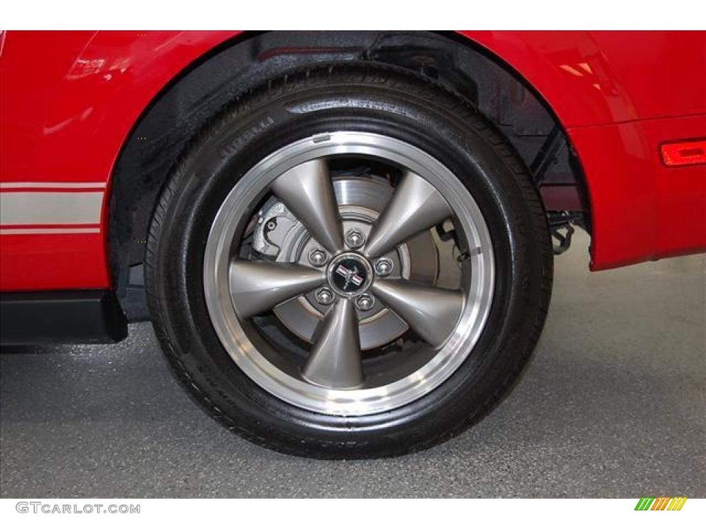 2006 Mustang V6 Premium Coupe - Torch Red / Light Parchment photo #24