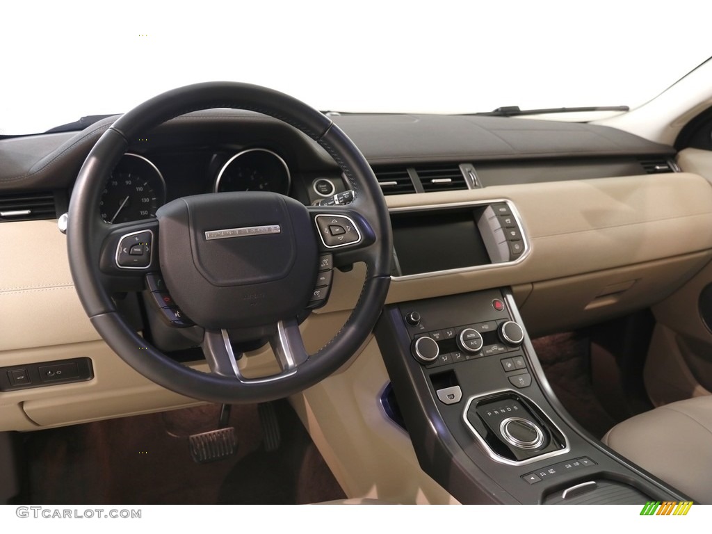 2019 Land Rover Range Rover Evoque SE Almond Dashboard Photo #135890160
