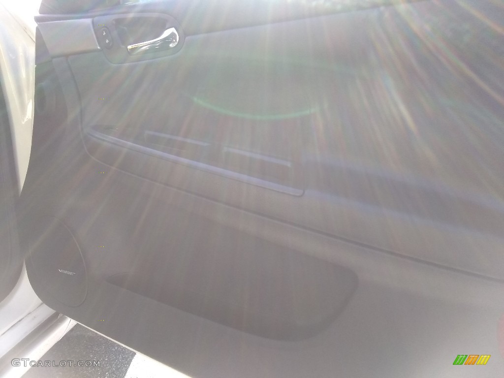 2007 Impala SS - White / Ebony Black photo #17