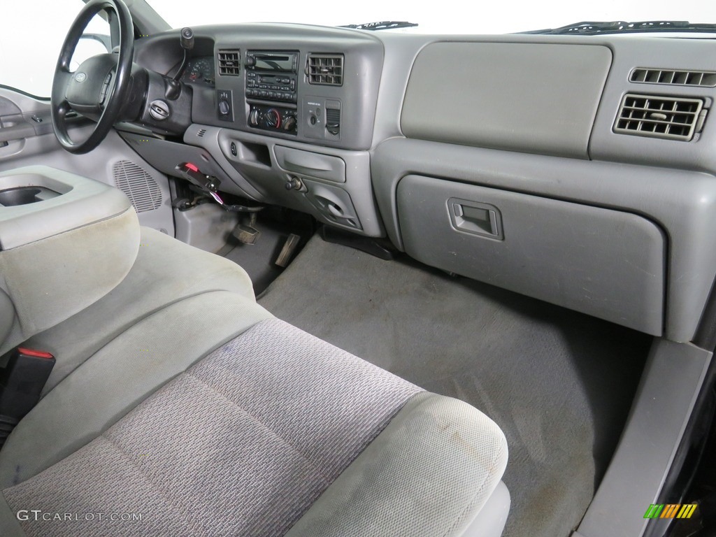 2003 F250 Super Duty XL SuperCab 4x4 - Black / Medium Flint Grey photo #23