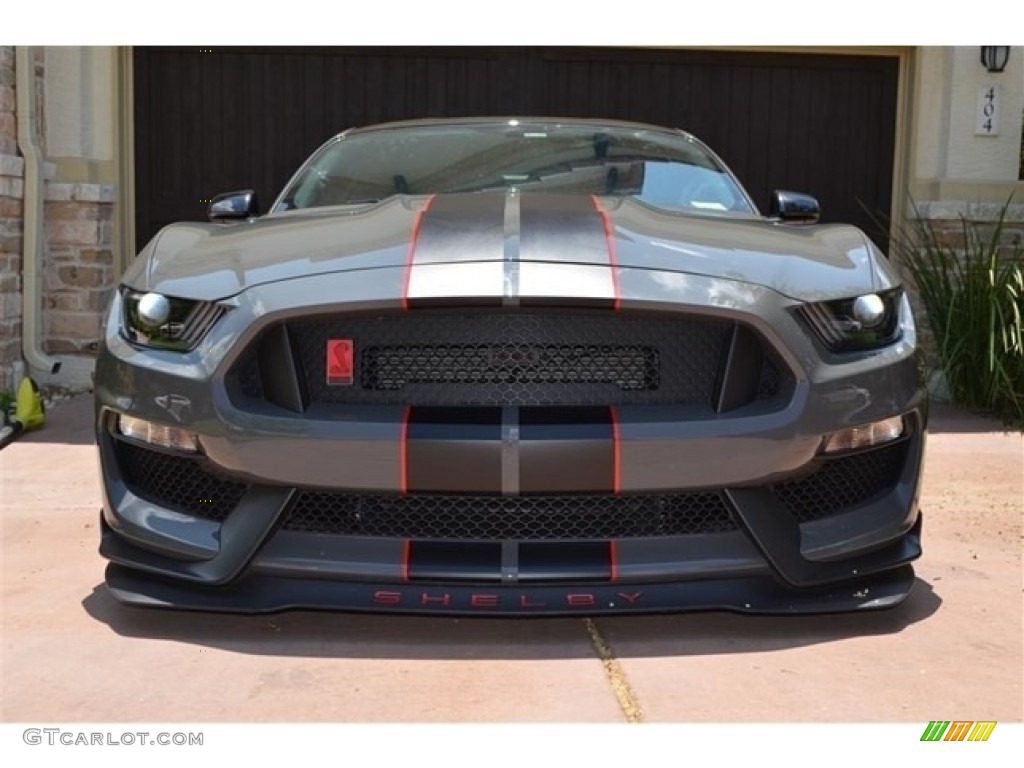2018 Mustang Shelby GT350R - Lead Foot Gray / GT350 Ebony Recaro Cloth/Miko Suede photo #8