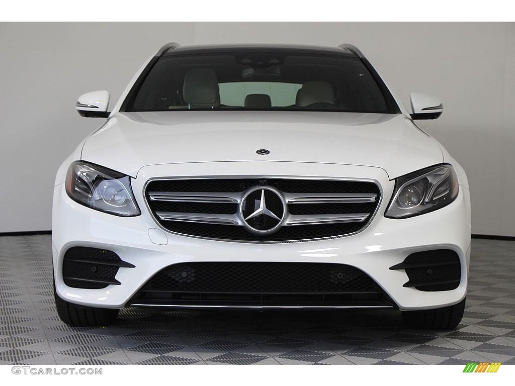 2019 E 450 4Matic Wagon - Polar White / Macchiato Beige/Black photo #3