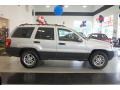 2004 Bright Silver Metallic Jeep Grand Cherokee Laredo 4x4  photo #8