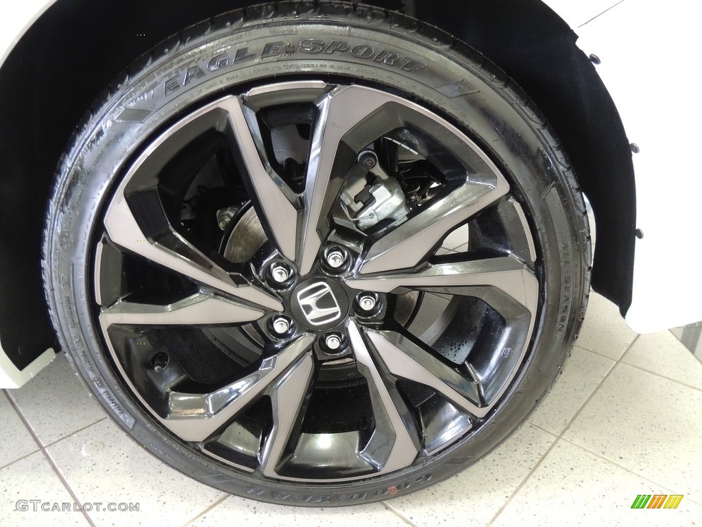 2020 Honda Civic Sport Sedan Wheel Photo #135902137