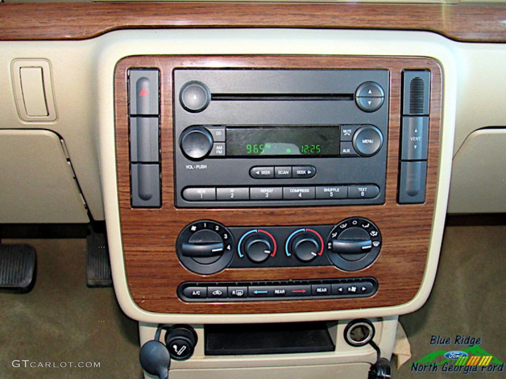 2005 Freestar SEL - Arizona Beige Metallic / Pebble Beige photo #17