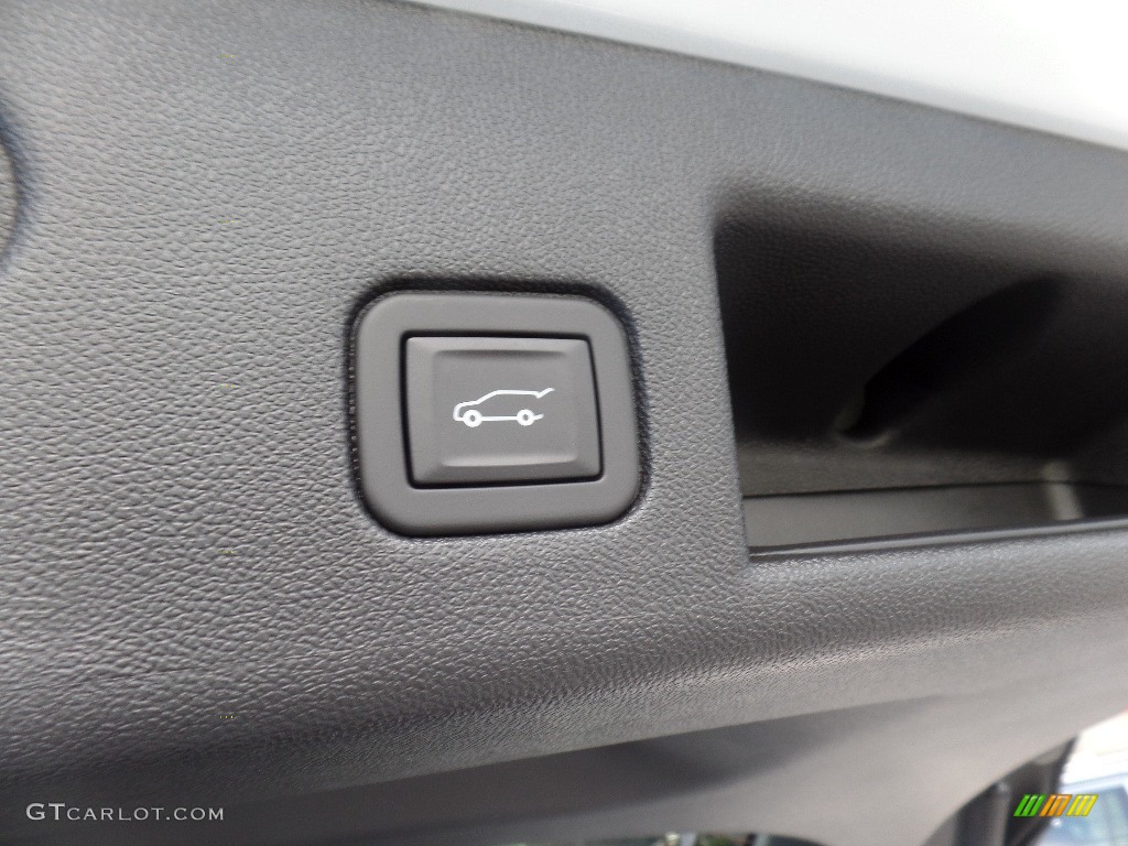 2020 Equinox LT AWD - Summit White / Jet Black photo #14