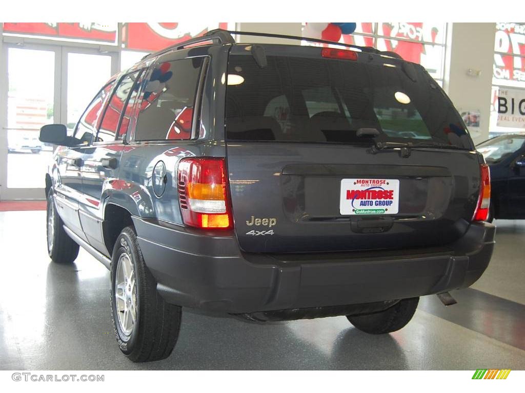 2004 Grand Cherokee Laredo 4x4 - Steel Blue Pearl / Dark Slate Gray photo #4