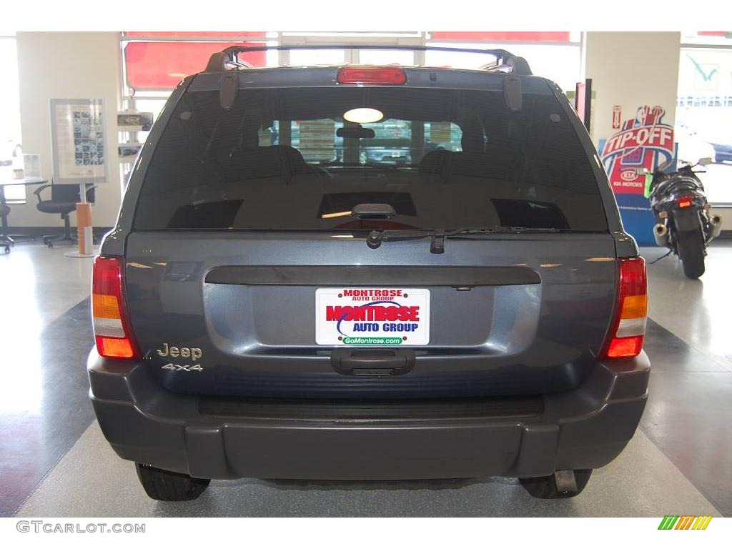 2004 Grand Cherokee Laredo 4x4 - Steel Blue Pearl / Dark Slate Gray photo #5