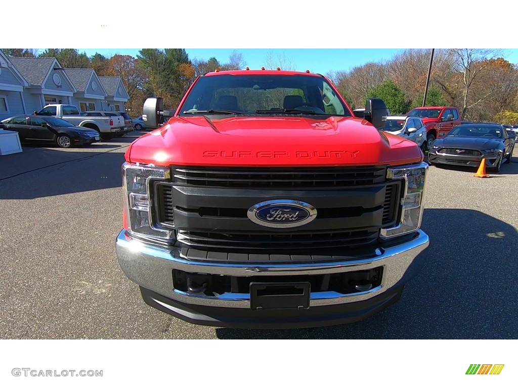 2019 F350 Super Duty XL Regular Cab 4x4 Chassis - Race Red / Earth Gray photo #6