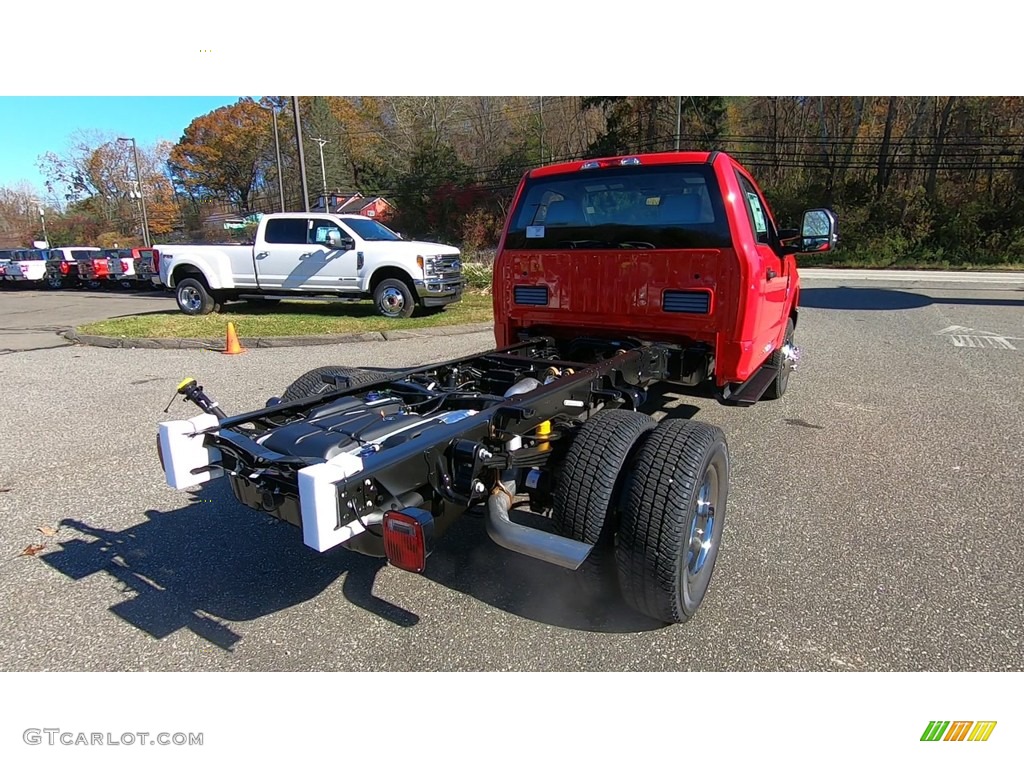 2019 F350 Super Duty XL Regular Cab 4x4 Chassis - Race Red / Earth Gray photo #21