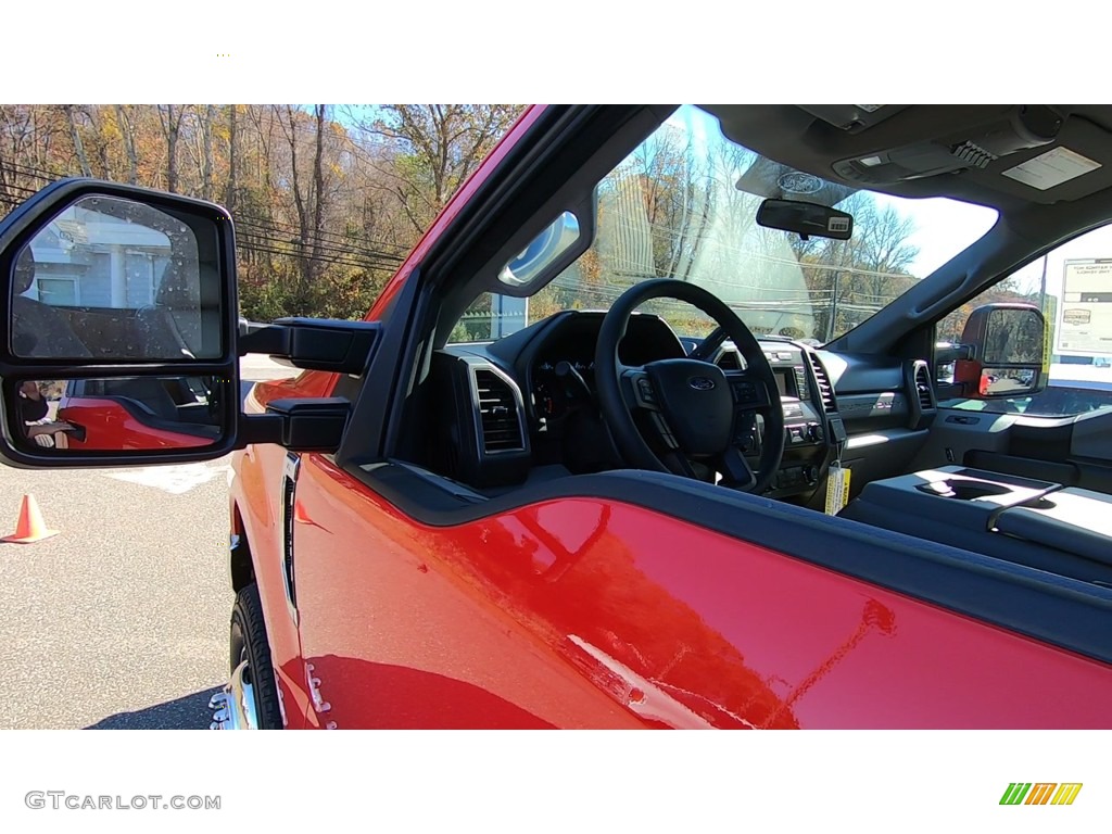 2019 F350 Super Duty XL Regular Cab 4x4 Chassis - Race Red / Earth Gray photo #31