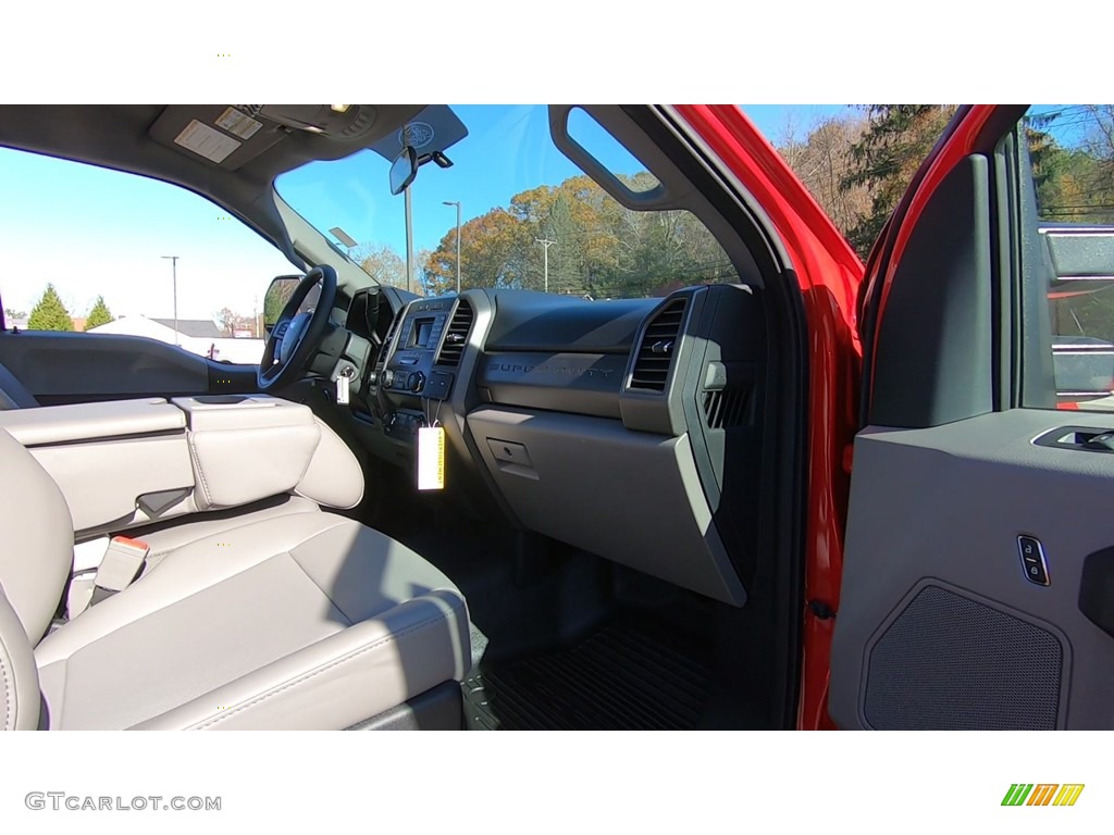 2019 F350 Super Duty XL Regular Cab 4x4 Chassis - Race Red / Earth Gray photo #68