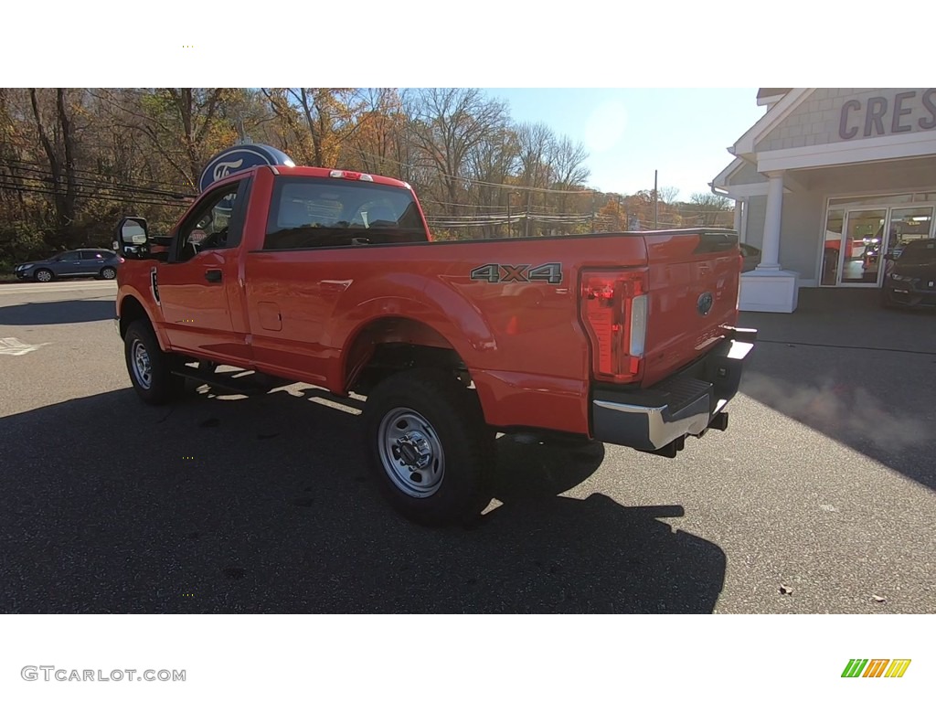 2019 F350 Super Duty XL Regular Cab 4x4 - Race Red / Earth Gray photo #15