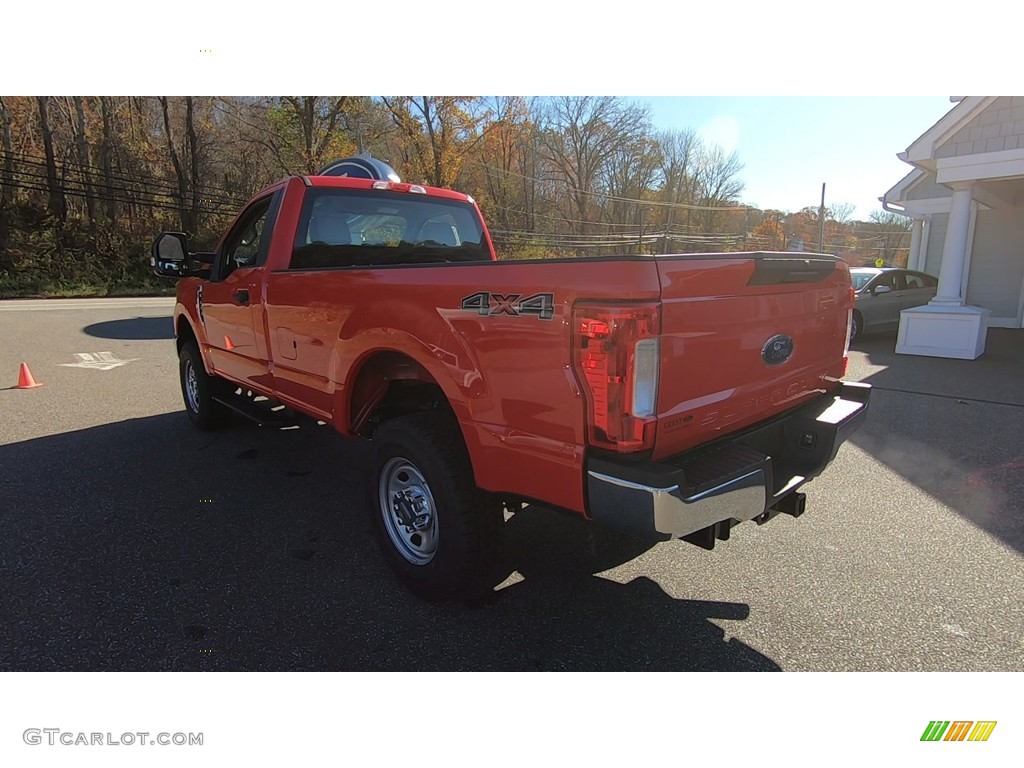 2019 F350 Super Duty XL Regular Cab 4x4 - Race Red / Earth Gray photo #16