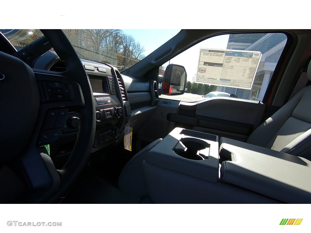 2019 F350 Super Duty XL Regular Cab 4x4 - Race Red / Earth Gray photo #54